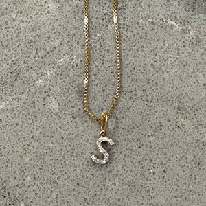 Gold Initial Pendant Necklace